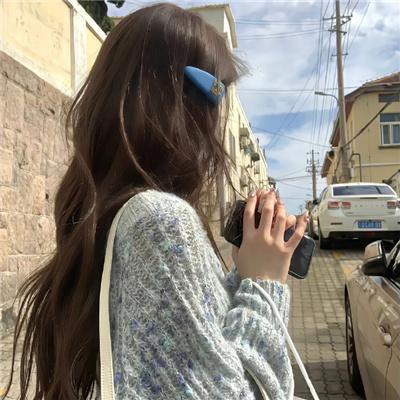 回到民国我成了风华绝代女堂主